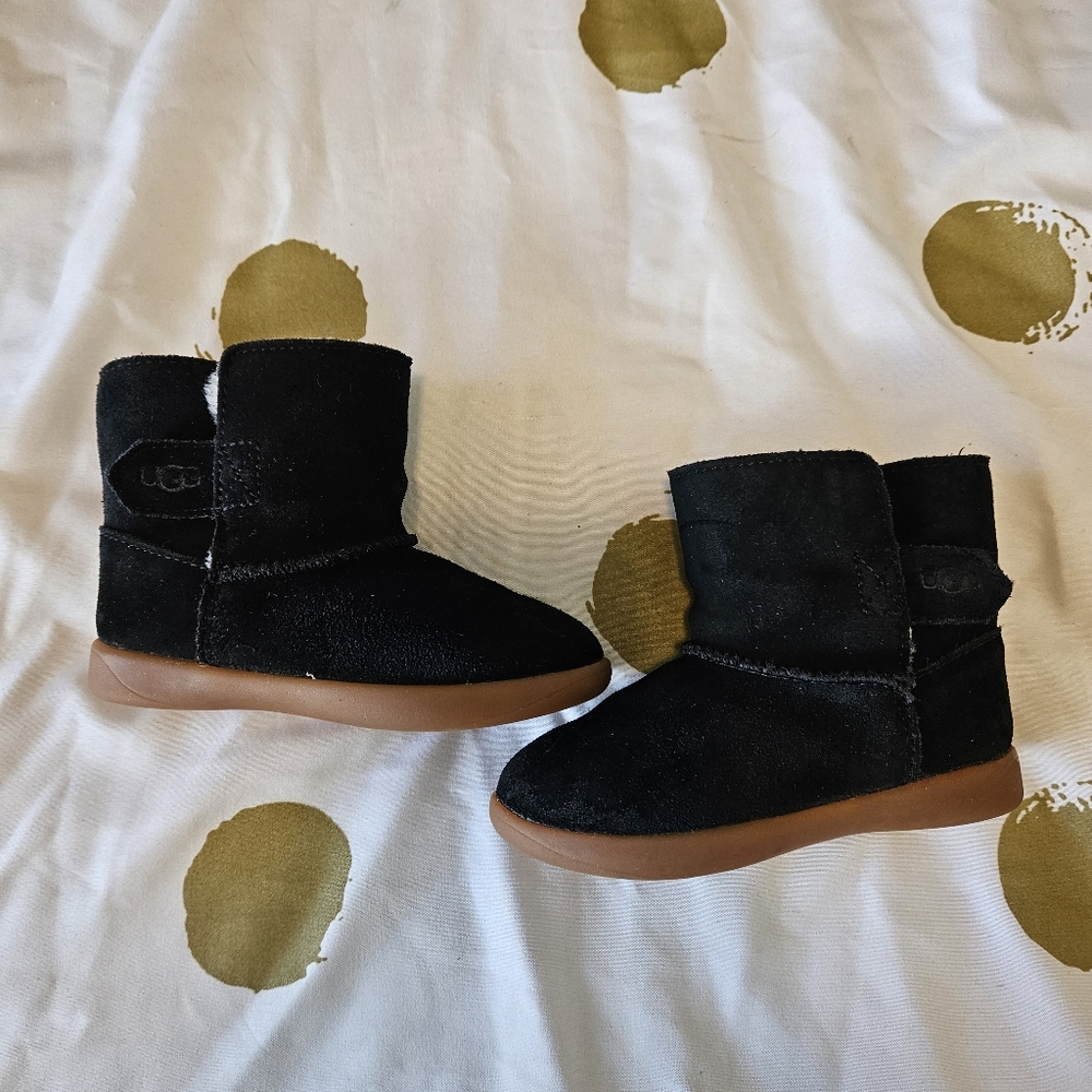 UGG Keelan Boots size 7